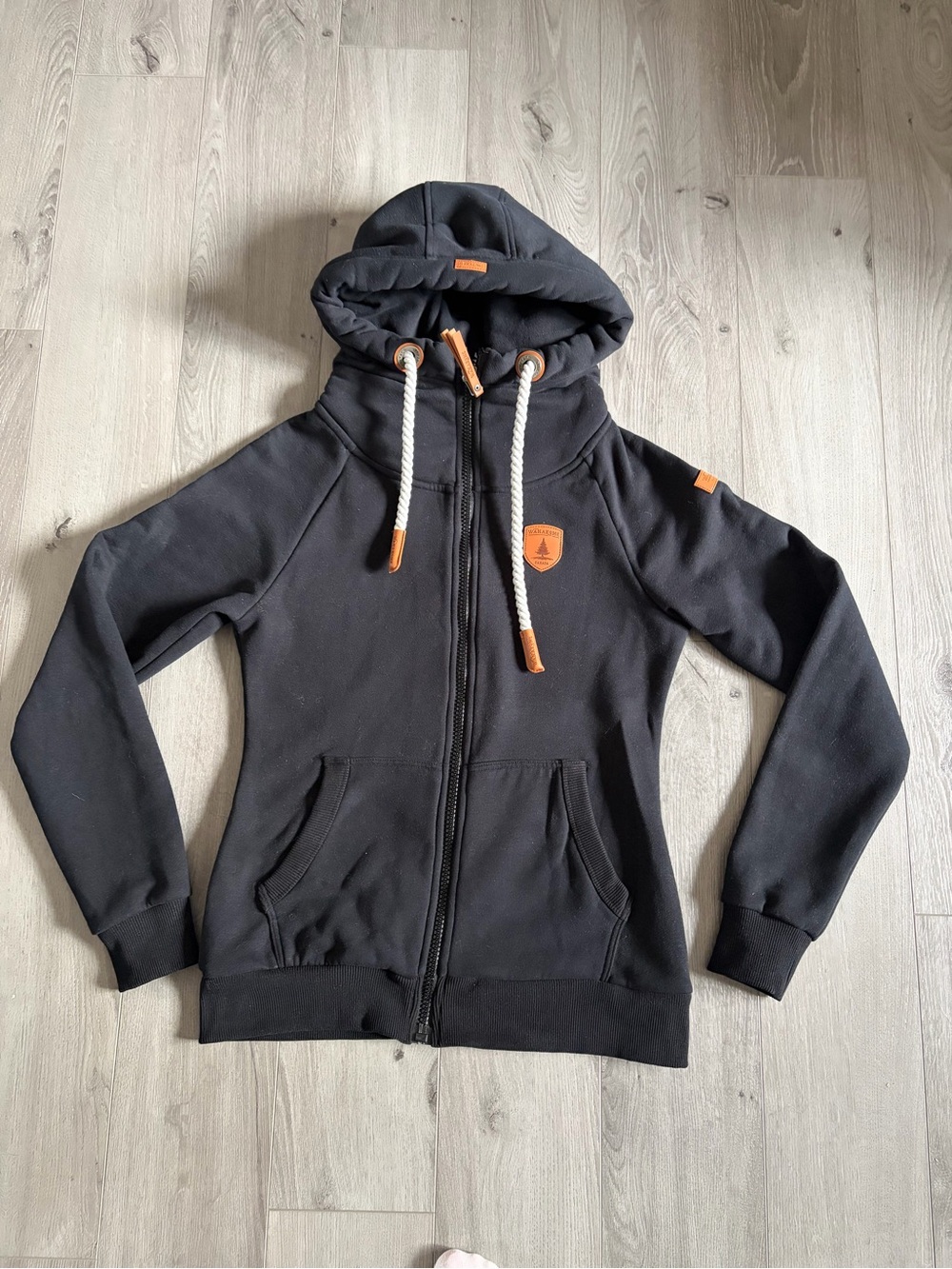 Wanakome Black Full Zip Hoodie XS - Like New
